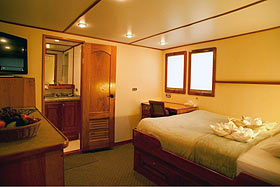 Каюта Suite-10 на верхней палубе, яхта Sea Hunter. Каюта Suite-10 на верхней палубе, яхта Sea Hunter.