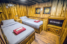 Каюта «Deluxe Twin» на яхте La Galigo Каюта «Deluxe Twin» на яхте La Galigo