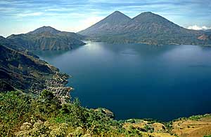 Озеро Атитлан (Atitlan).