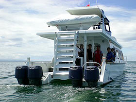 Катамаран WAOW Seafari – дайвинг в Индонезии
