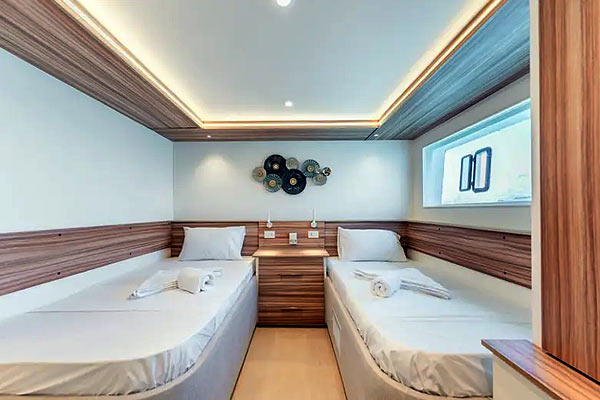 Яхта Alsuraya. Каюта Twin на главной палубе.