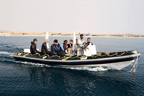 Яхта Alsuraya. Зодиак.