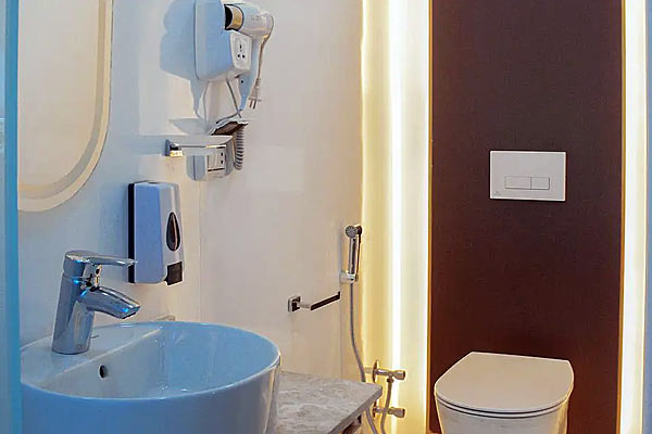 Ванная комната на яхте Avo.