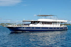 Дайв-туры на Мальдивах, яхта Blue Spirit.