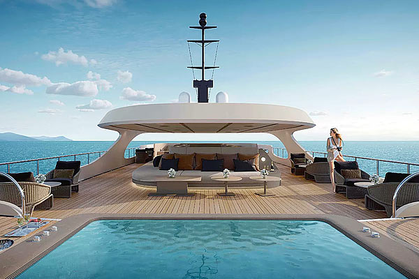 Сан-дек на яхте Dive Race X