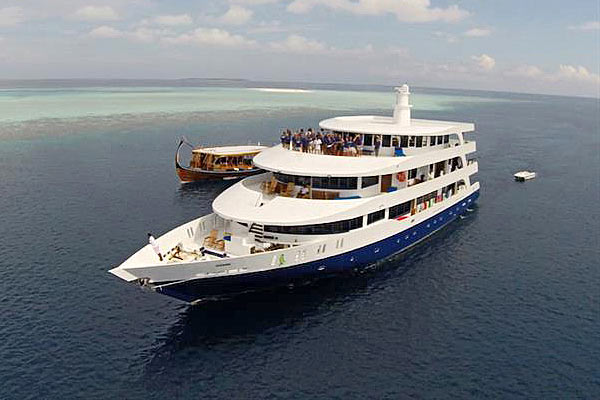 Дайвинг сафари на Мальдивах на яхте Soleil 2.