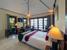 Solitude Lembeh Resort. Seafront Villa