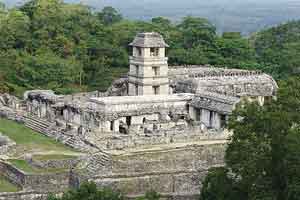 Дворец в Паленке, городе майя - Мексика.