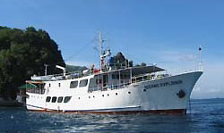 Яхта Oceanic  Explorer