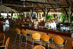 Ресторан, Atlantis Puerto Galera Resort