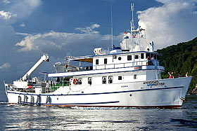 Яхта Undersea Hunter. Дайвинг-сафари на остров Кокос.